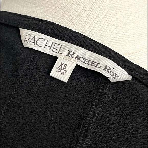 Rachel Roy Sleeveless Blouse Top NWT Size XS Black in Color - Picture 4 of 7